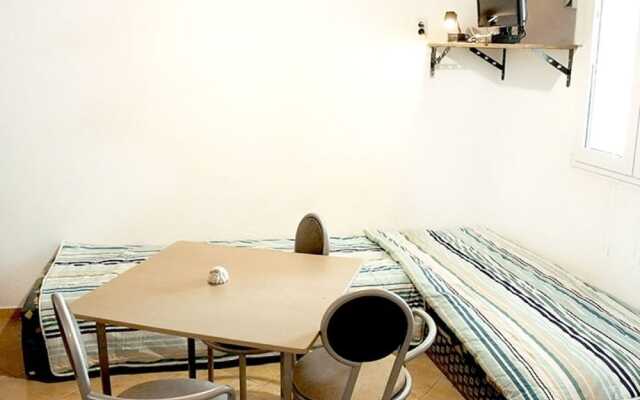 Quaint Holiday Home in Metajna With Terrace