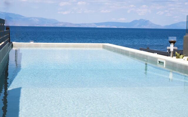 Theros Suites