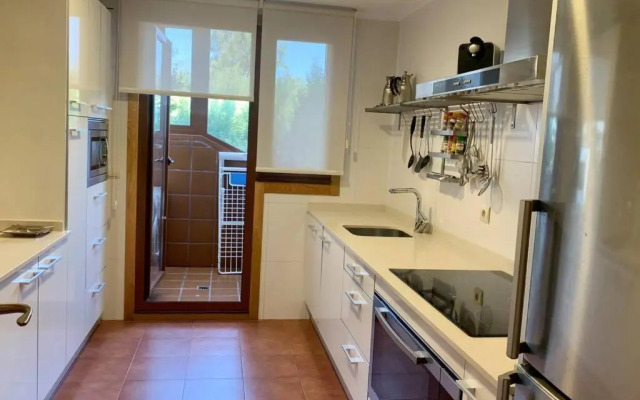 Apartamento Familiar con vistas *****