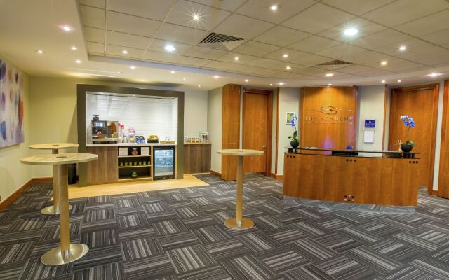 Holiday Inn Aylesbury by IHG