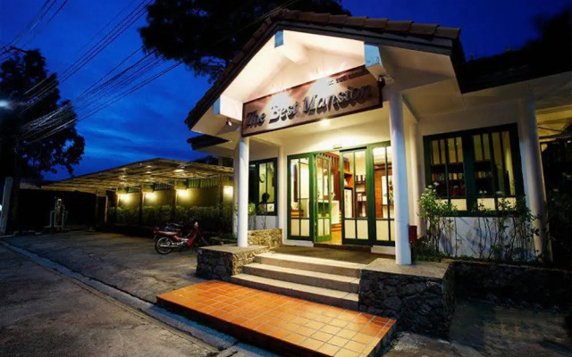 Brook Resort & Villa