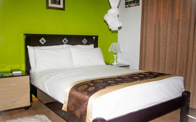 Spree Guest House