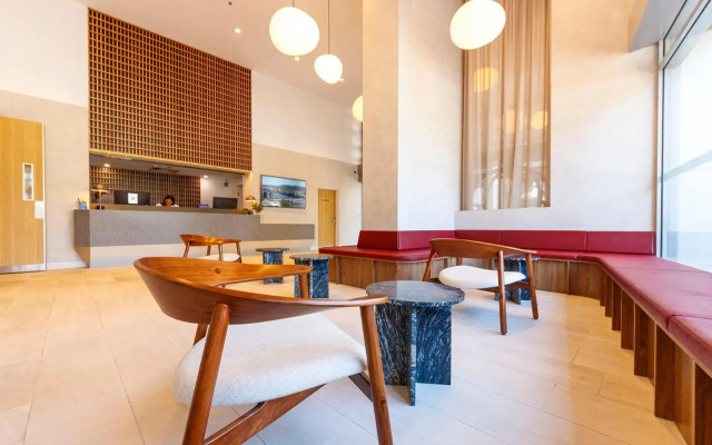 Evolution Apartments