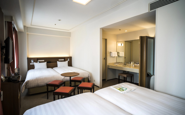 Hotel new Hankyu Osaka Annex – Guest Rooms – Osaka