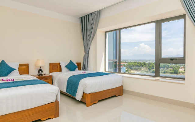 Navy Hotel Cam Ranh