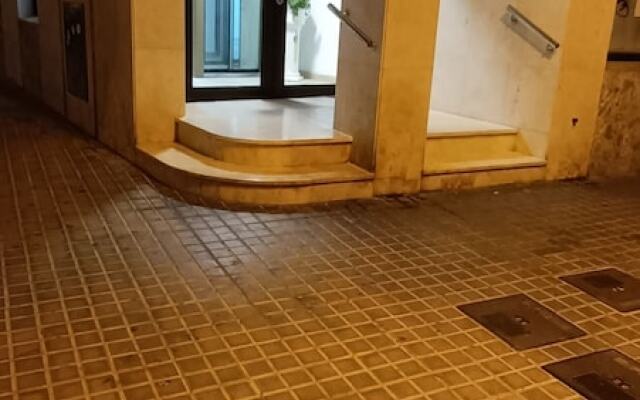 Hostal estudios