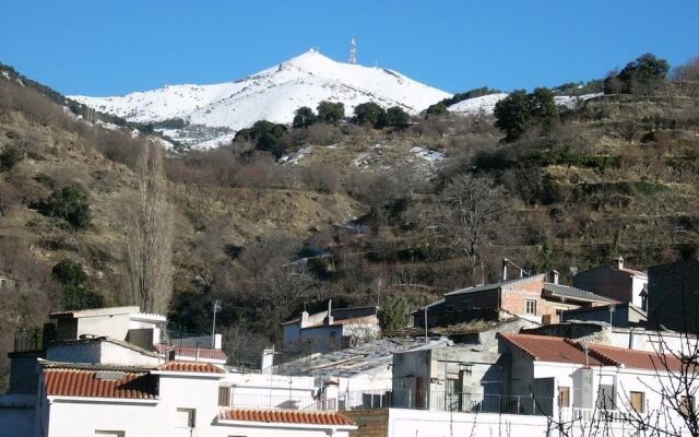 Hotel Las Fuentes