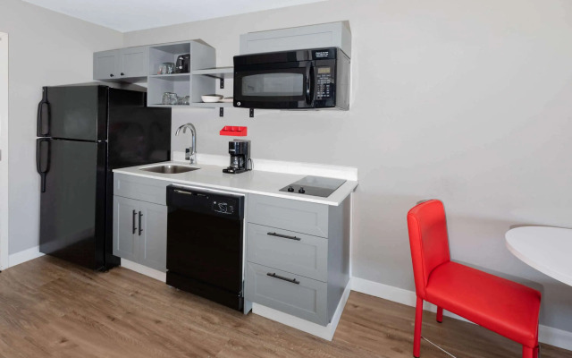 Hawthorn Extended Stay by Wyndham Ardmore