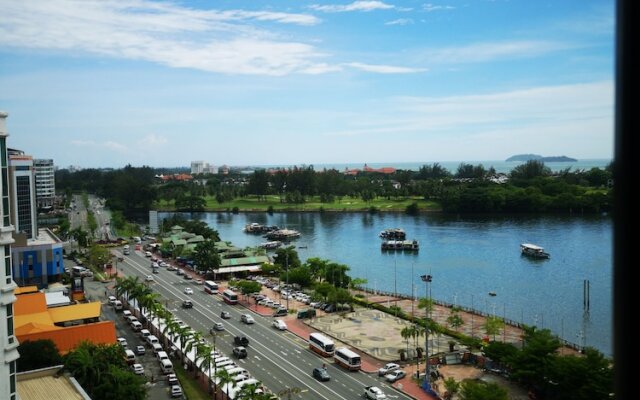Marina Court Luxury Penthouse