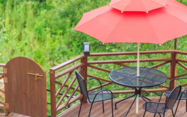 Dreaming Garret Pension