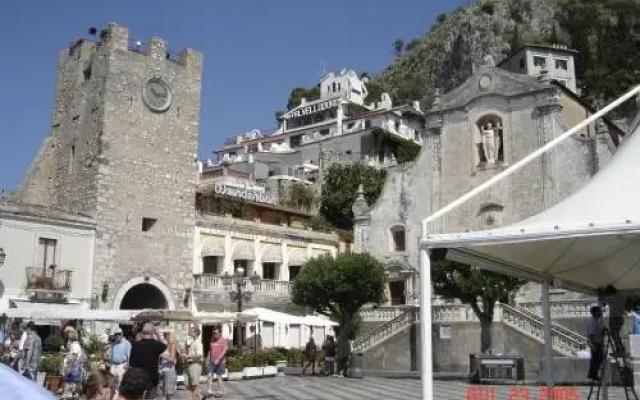 Hostel Taormina's Odyssey B