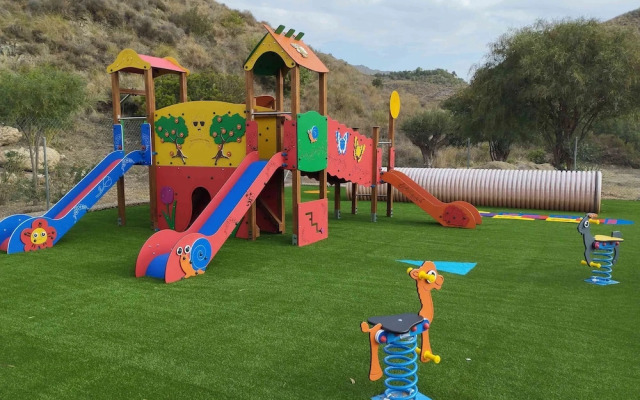Camping & Bungalow Cueva Negra