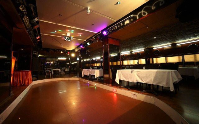 Awal Hotel