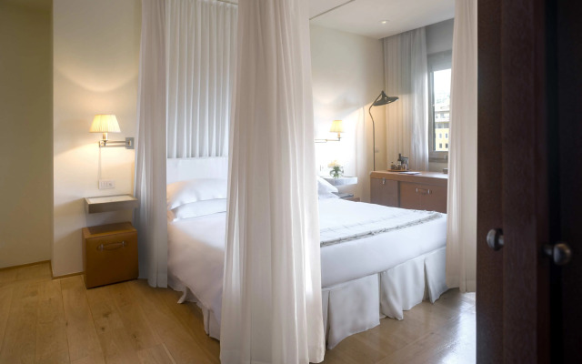 Hotel Continentale - Lungarno Collection