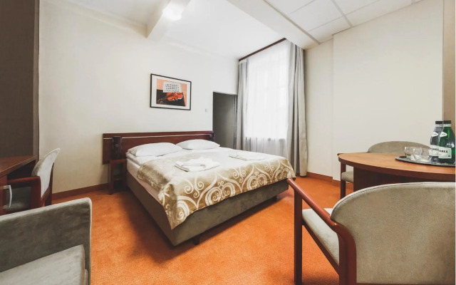 Hotel Chmielna