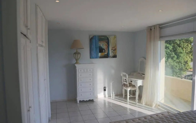Elegante villa de 180m3 avec la superbe vue