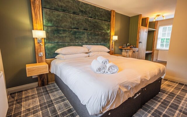 The Green Dragon Inn - Hardraw