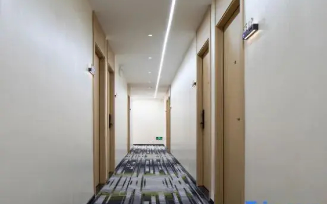 GreenTree Zhixuan Hotel (Fuzhou Zhanggang Town Changle International Airport)