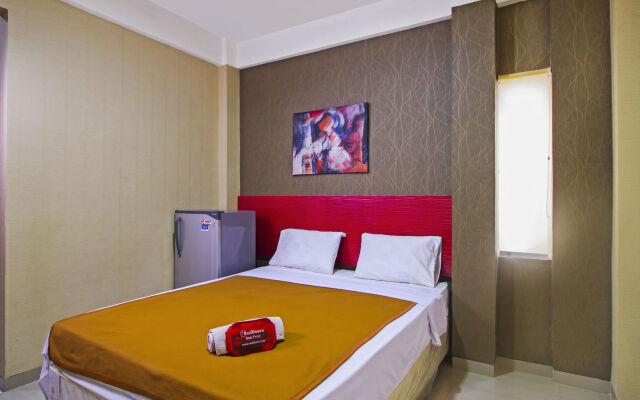 RedDoorz near Cilandak Town Square
