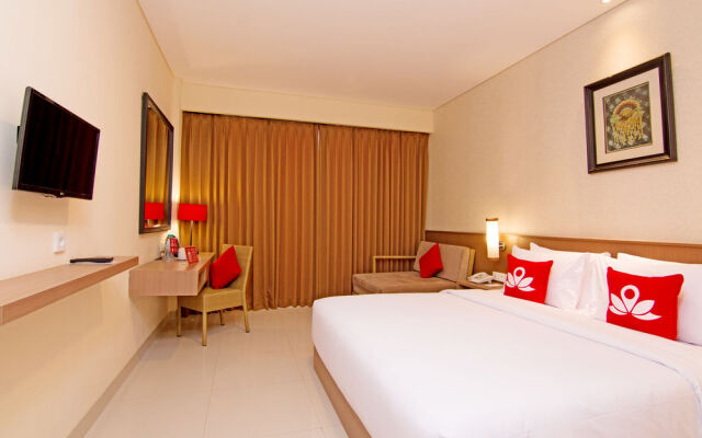 ZEN Rooms Benesari 6 Legian Kuta