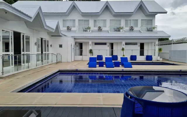 Blu Serenity Villas & Hotel by SMS Hospitality