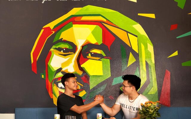Hanoi High Five Hostel