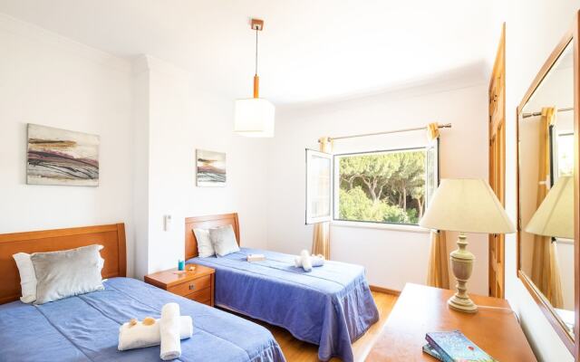Villa Caly
