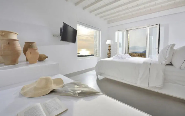 Mykonos Rocks Luxury Villas