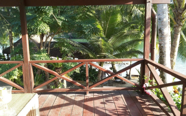 Lagoon Gardens