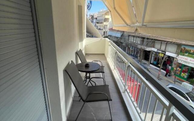 LA Larissa Luxury Apartments Peneus