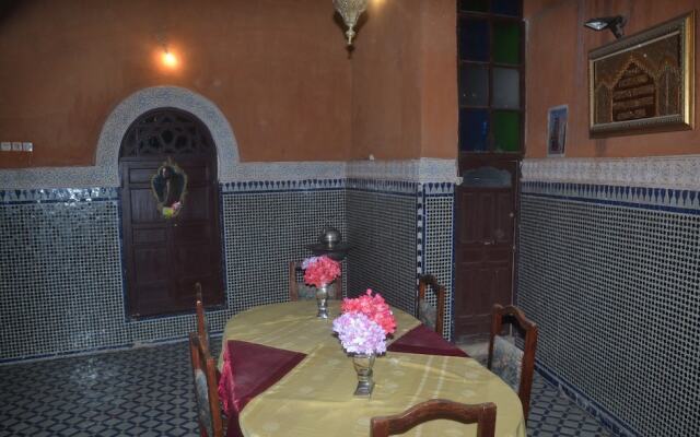 Riad Ines-Palace