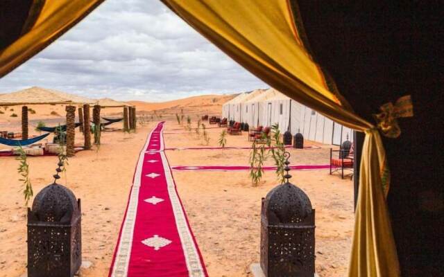Tassili Luxury Desert Camp