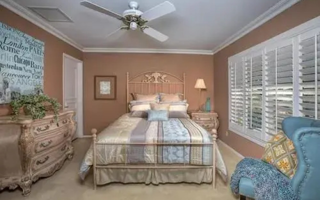 Paradise Valley Homes