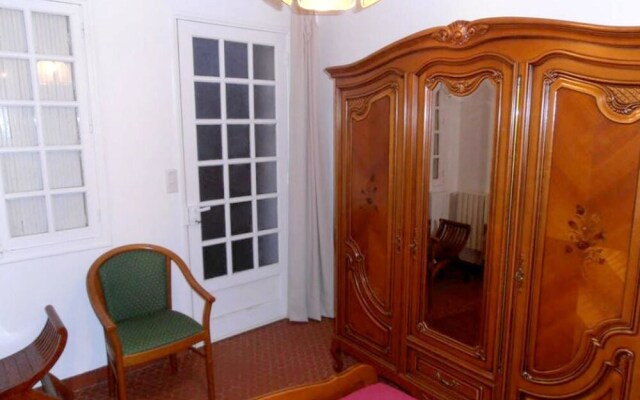 House With 4 Bedrooms in Damgan, With Enclosed Garden - 200 m From the