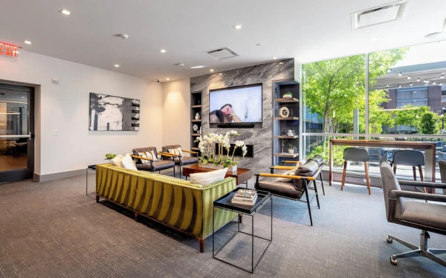 Atlantic Station West - 11G