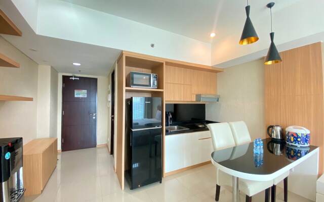 Deluxe Studio Room at Tamansari La Grande Apartment