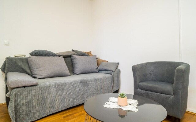 Beautiful Apartment in Dubrovnik With Wifi and 1 Bedrooms