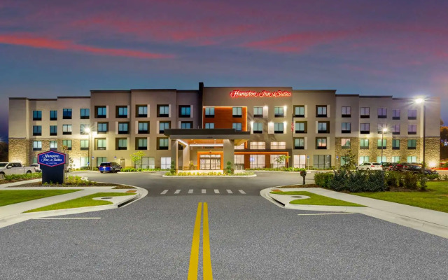 Hampton Inn & Suites by Hilton Alachua I-75