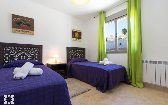 Villa Dalia by Abahana Villas