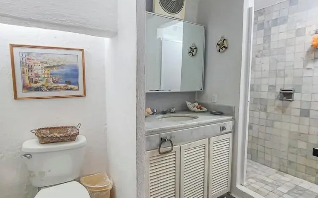 Flat with Unbeatable Views & 2 Bedrooms