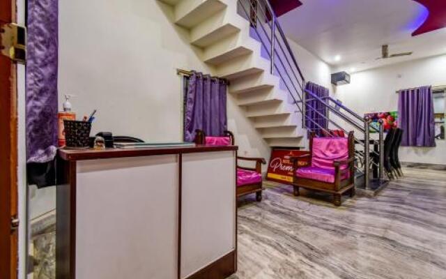 OYO 19111 Hotel Moonlight Premium
