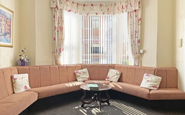 Helmshore Hotel