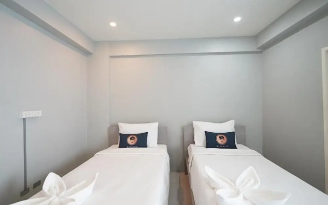 RoomQuest IT Square Don Mueang Airport