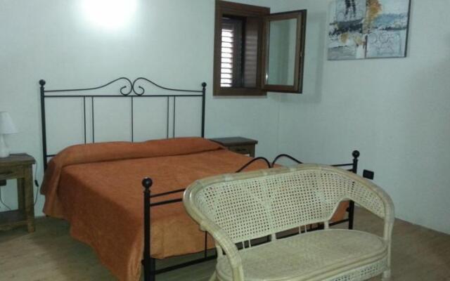 Holiday home Enrico Casa Olea