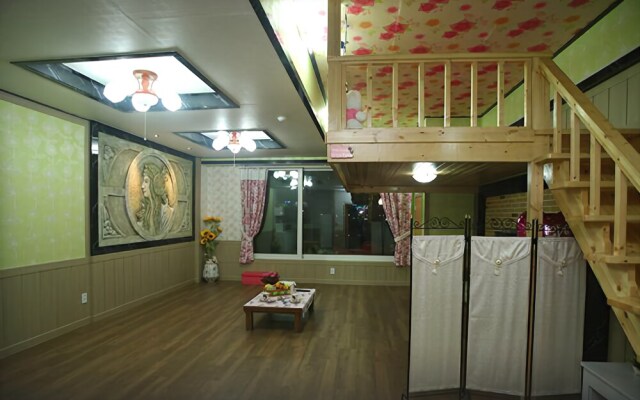 Seonjaedo Morning Silent Sea Pension
