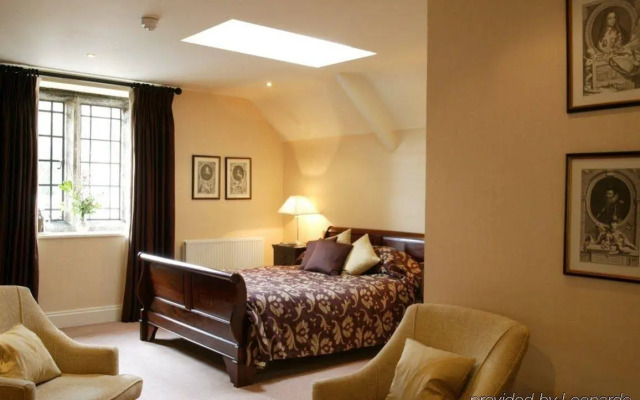 Lewtrenchard Manor Hotel