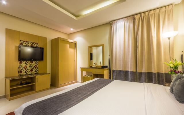 Al Muhaidb Al Takhasosi Suites