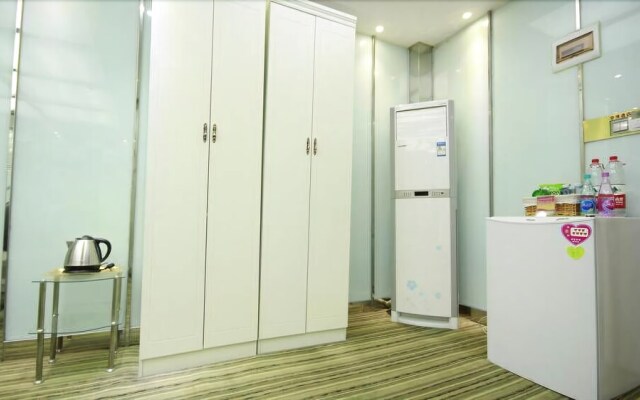 Yubo Hotel Zhongzhou Road