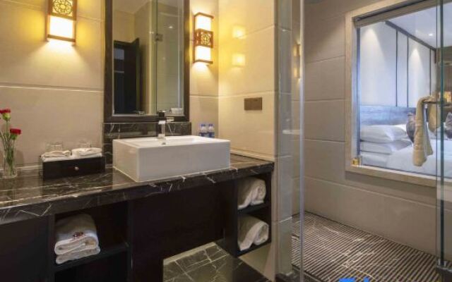 Hancity Grand Hotel
