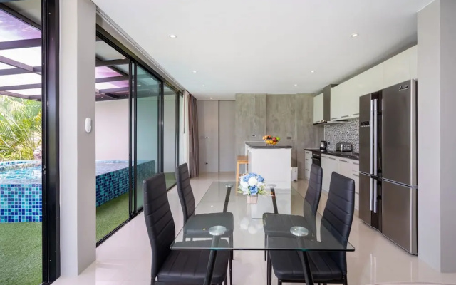 Designer Sea View Villa Natural Touch A1